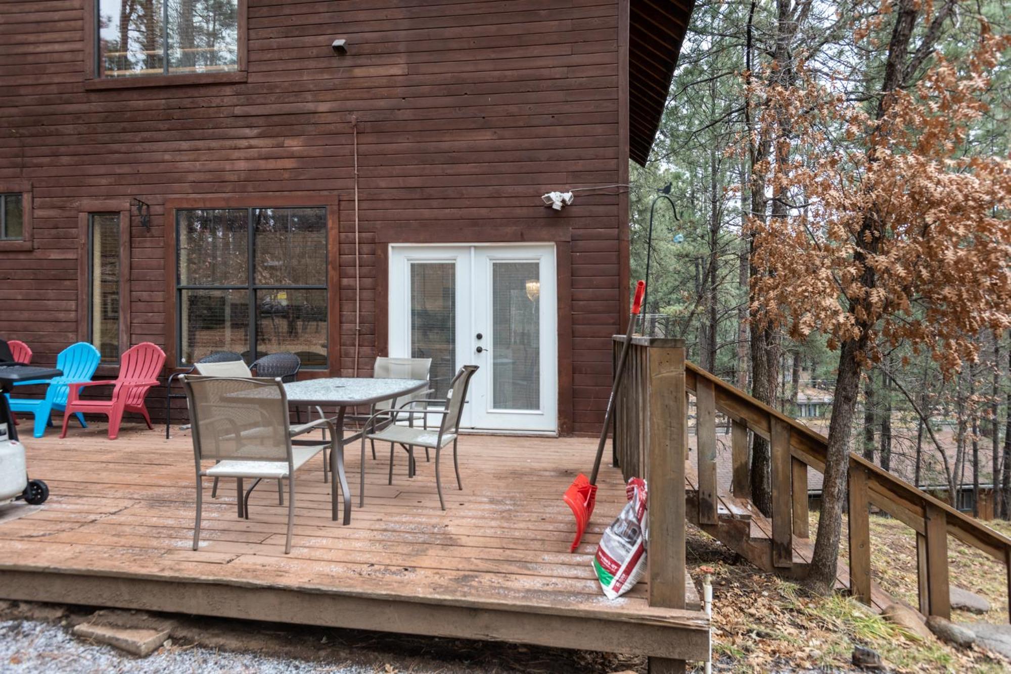 Upper Canyon Inn & Cabins 루이도소 외부 사진