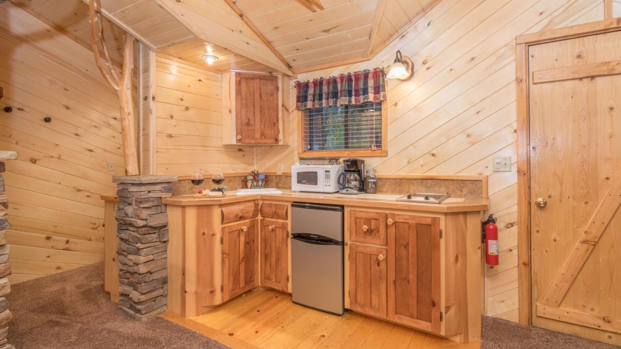 Upper Canyon Inn & Cabins 루이도소 외부 사진
