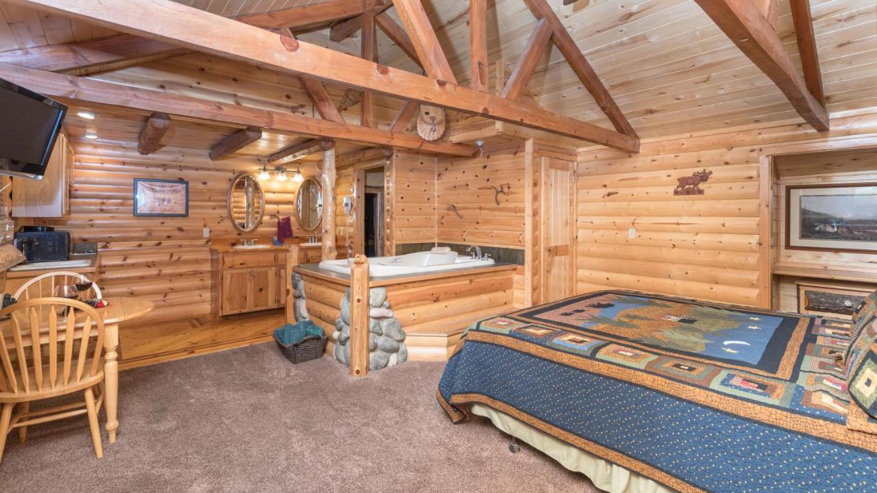 Upper Canyon Inn & Cabins 루이도소 외부 사진