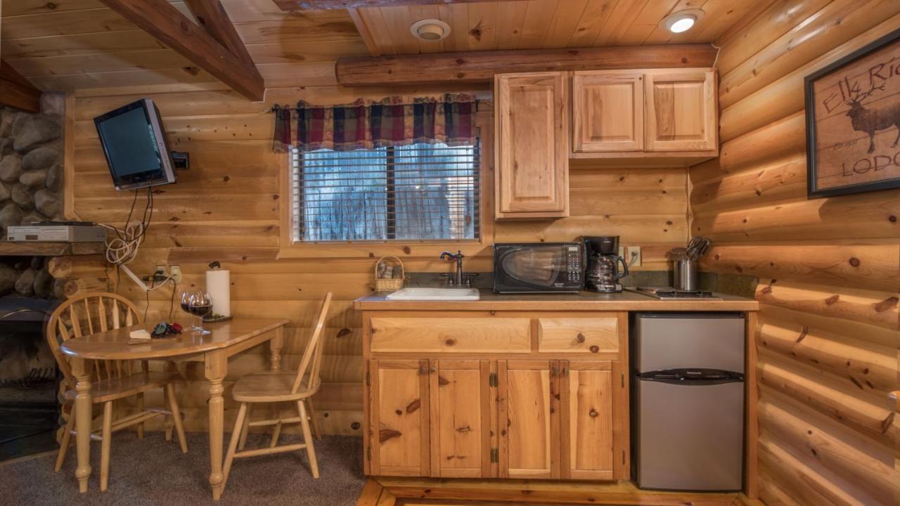 Upper Canyon Inn & Cabins 루이도소 외부 사진