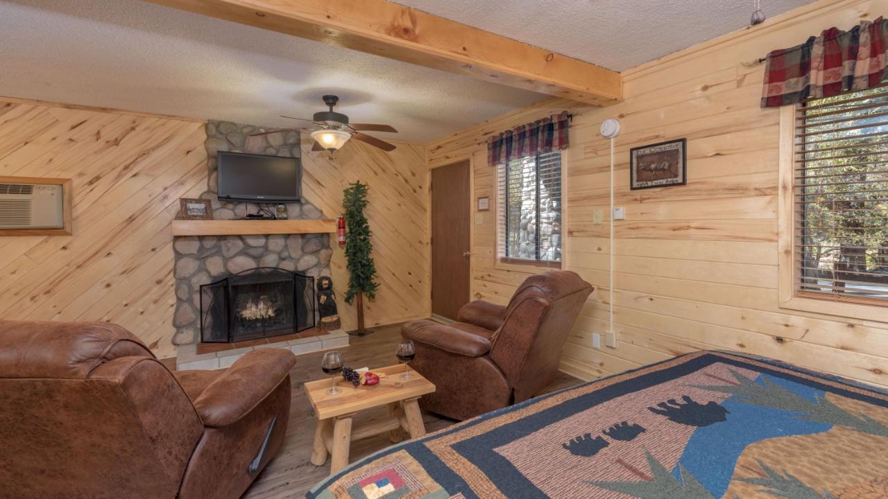 Upper Canyon Inn & Cabins 루이도소 외부 사진